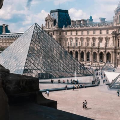 Louvre
